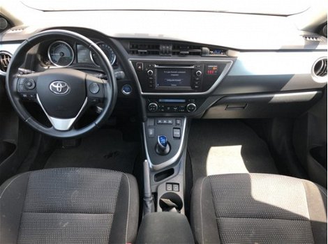 Toyota Auris Touring Sports - 1.8 Hybrid Lease+ Panodak/ Xenon/ ECC/ Camera - 1