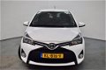 Toyota Yaris - 5-drs 1.3 Aspiration | Airco | LM-Velgen | Bluetooth | - 1 - Thumbnail