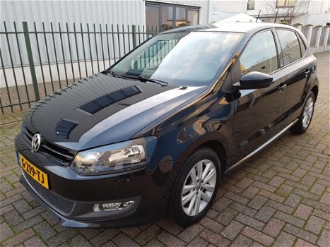 Volkswagen Polo - 1.6 TDI STYLE UITVOERING AIRCO-CRUISE-PDC - 1