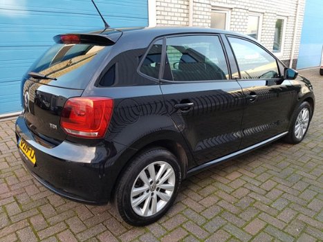 Volkswagen Polo - 1.6 TDI STYLE UITVOERING AIRCO-CRUISE-PDC - 1