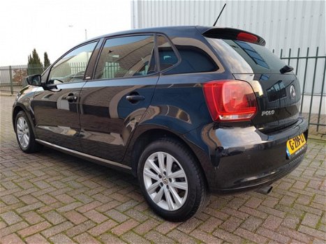 Volkswagen Polo - 1.6 TDI STYLE UITVOERING AIRCO-CRUISE-PDC - 1