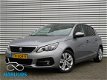 Peugeot 308 - 110pk Blue Lease Exe Nav.6 Bak. Pano-dak - 1 - Thumbnail