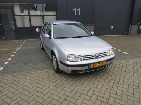 Volkswagen Golf - 1.4-16V 1998 5-Deurs Trekhaak NAP APK - 1