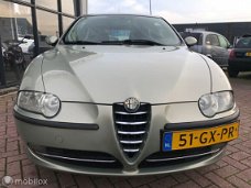 Alfa Romeo 147 - 1.6 T.Spark Distinctive//NIEUWSTAAT//159000km