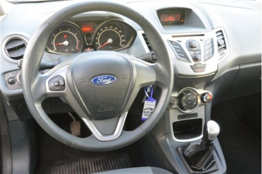Ford Fiesta - 1.25 Limited *airco*stuurbekr*2de eigenaar - 1