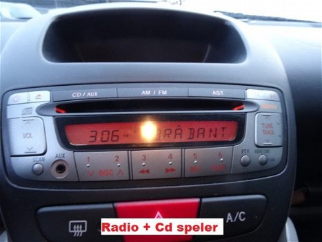 Toyota Aygo - 1.0-12V Now - Airco | Radio | LMV - 1