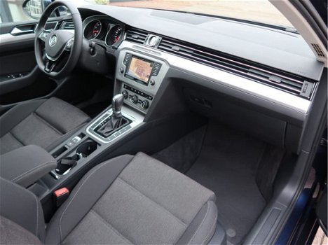 Volkswagen Passat - 1.4 TSI 150pk AUT. Comfortline | navi | led | pdc | - 1