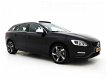 Volvo V60 - 2.4 D6 AWD Plug-In Hybrid R-Design AUT. *XENON+PANO+LEDER+NAVI+PDC+ECC+CRUISE - 1 - Thumbnail