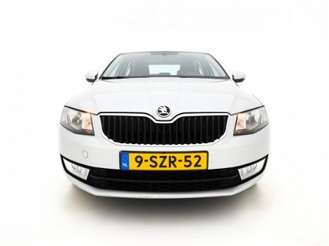 Skoda Octavia - 1.6 TDI Greentech Ambition Businessline *NAVI+PDC+ECC+CRUISE - 1