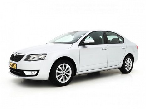 Skoda Octavia - 1.6 TDI Greentech Ambition Businessline *NAVI+PDC+ECC+CRUISE - 1