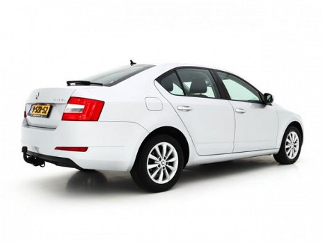 Skoda Octavia - 1.6 TDI Greentech Ambition Businessline *NAVI+PDC+ECC+CRUISE - 1