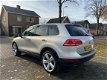 Volkswagen Touareg - 3.0 V6 TDI 245pk BMT - 1 - Thumbnail