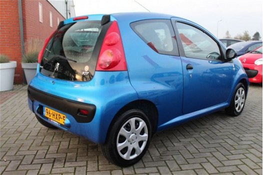 Peugeot 107 - 1.0-12V | 2009 | NW APK | STUURBEKRACHTING - 1