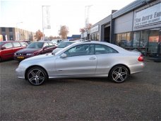 Mercedes-Benz CLK-klasse Coupé - 240 Elegance Airco, Dakraam, AUT., Leer, Trekhaak, AMG-Velgen