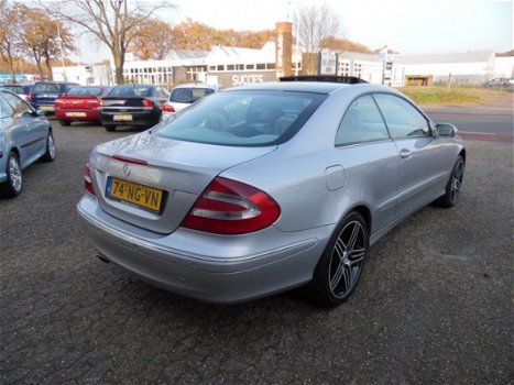 Mercedes-Benz CLK-klasse Coupé - 240 Elegance Airco, Dakraam, AUT., Leer, Trekhaak, AMG-Velgen - 1