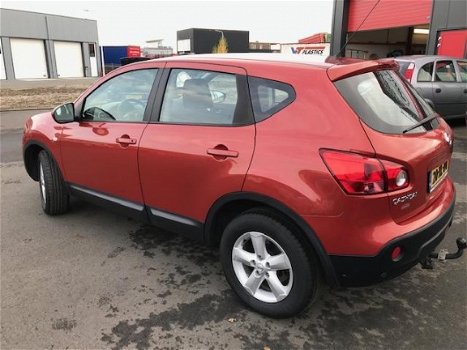 Nissan Qashqai - 2.0 Tekna met 132dkm. +NAP voor 8450, - euro - 1