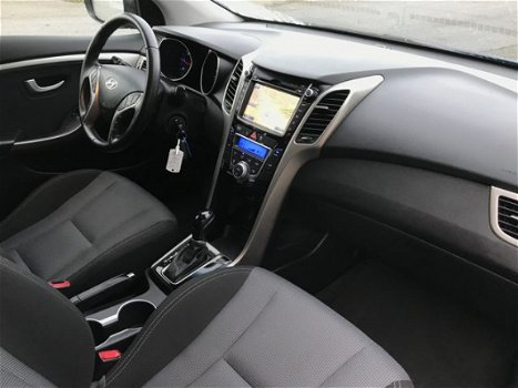 Hyundai i30 Wagon - 1.6 CRDi Business Edition | Climate Control | Cruise Control | Parkeersensoren | - 1