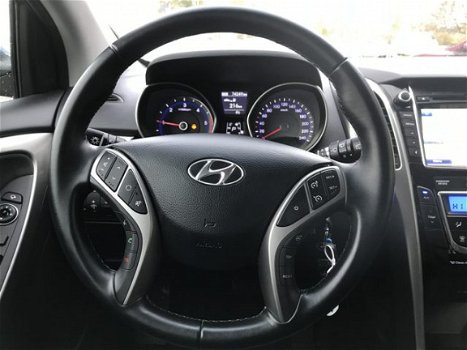 Hyundai i30 Wagon - 1.6 CRDi Business Edition | Climate Control | Cruise Control | Parkeersensoren | - 1