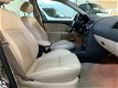 Ford Mondeo - 1.8-16V Ghia Clima Leer Trekhk LmVelgen NL-Auto NAP - 1 - Thumbnail