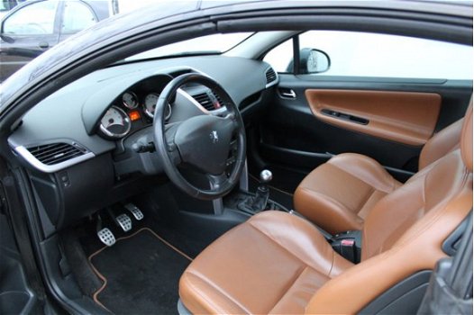 Peugeot 207 CC - 1.6 THP 150pk Sport CABRIO PDC achter, stoelverwarming, climate, - 1
