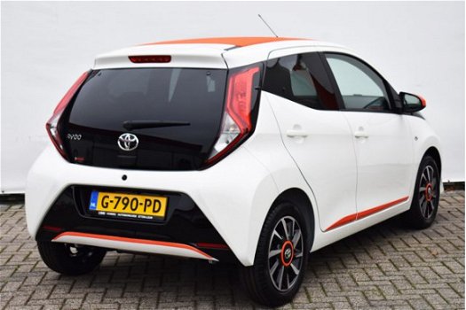 Toyota Aygo - 1.0 VVT-i X-OTIC CABRIODAK - HALF LEDER - 1