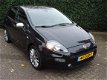 Fiat Punto Evo - 0.9 TwinAir Sport | Navigatie | Pdc | Cruise control | 17'' - 1 - Thumbnail