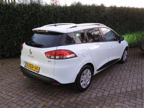 Renault Clio Estate - 1.5 dCi ECO Expression Navigatie | PDC | Afneembare trekhaak - 1