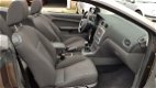 Ford Focus Coupé-Cabriolet - 1.6-16V Titanium/airco/nap/inruil mog - 1 - Thumbnail