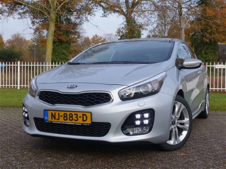 Kia Pro cee'd - 1.0 T-GDI GT-LINE 120PK ZEER COMPLEET/ ZEER SPORTIEF - 1