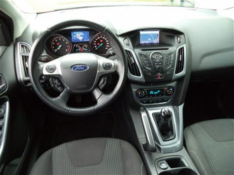 Ford Focus Wagon - 1.6 TI-VCT Titanium Navigatie - 1