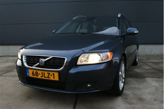 Volvo V50 - 1.6D S/S AIRCO, 3D NAVI, NL AUTO - 1