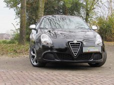Alfa Romeo Giulietta - 1.6 JTDm Progression | 18 "| Stoelverwarming