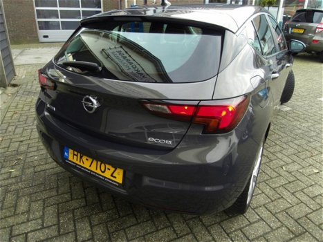 Opel Astra - 1.0 Edition mooie frisse kleurlage km stand - 1