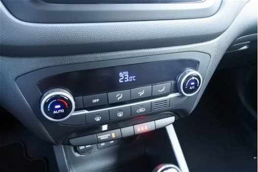Hyundai i20 - 1.4i i-Motion Automaat | Climate Control | Bluetooth - 1