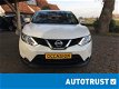 Nissan Qashqai - 1.2 Acenta Parelmoerwit, nieuwstaat, dealer onderhouden - 1 - Thumbnail