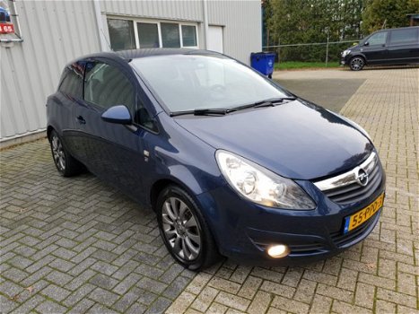 Opel Corsa - 1.4-16V '111' Edition Mooie sportieve Corsa, Goed onderhouden, Met NAP - 1