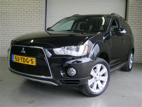 Mitsubishi Outlander - 2.0i Edition Two automaat - 1