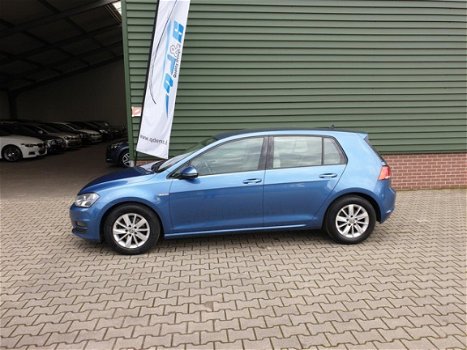 Volkswagen Golf - 1.6 TDI Comfortline BlueMotion - 1