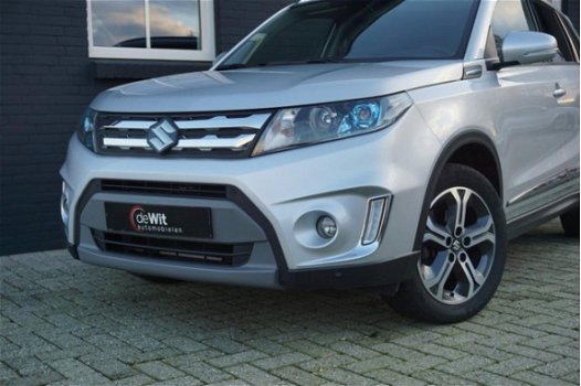 Suzuki Vitara - 1.6 Exclusive Allgrip Leder-Panorama-Navigatie-Xenon-Keyless Go - 1