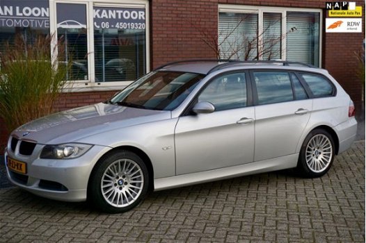 BMW 3-serie Touring - 318i Business Line Navi Xenon NL-auto NAP APK - 1