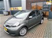 Toyota Aygo - 1.0-12V Aspiration Green Airco / 5 Deurs / HALF LEER / NL Auto / NAP - 1 - Thumbnail