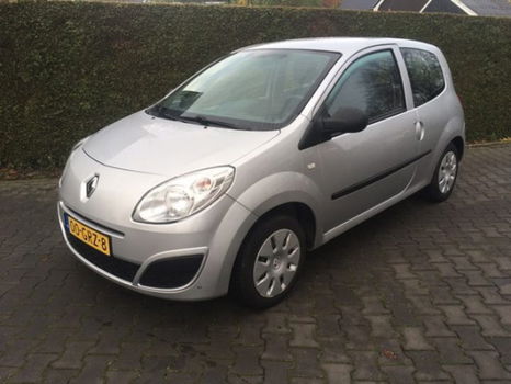 Renault Twingo - 1.2 BENZINE | TREKHAAK | AIRCO | RADIO/CD | CPV - 1