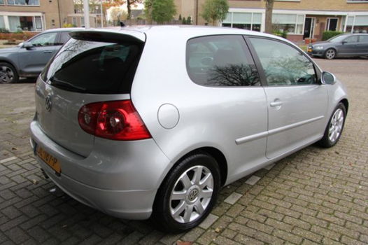 Volkswagen Golf - 1.6 FSI Comfortline - 1