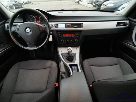 BMW 3-serie Touring - 320d Executive - 1