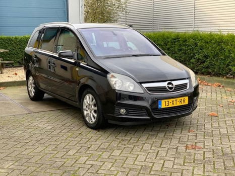 Opel Zafira - 2.2 Cosmo - 1