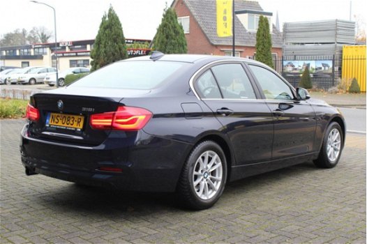 BMW 3-serie - 318i Executive Automaat Led Keyless entry Navi - 1