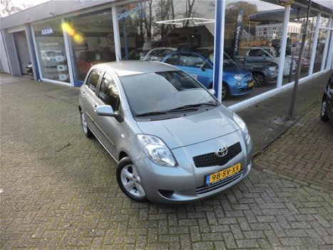 Toyota Yaris - 1.3 VVTi Sol - 1