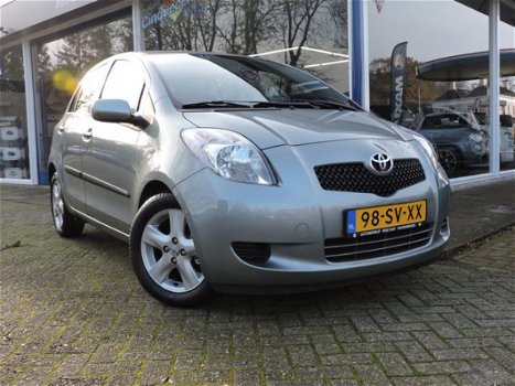 Toyota Yaris - 1.3 VVTi Sol - 1