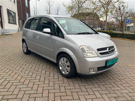 Opel Meriva - 1.8-16V Cosmo - 1