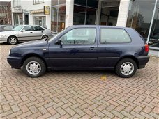 Volkswagen Golf - 1.6 GL